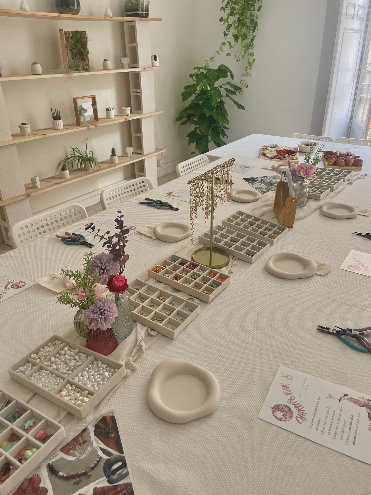 Taller: CHARMS BAR - Málaga