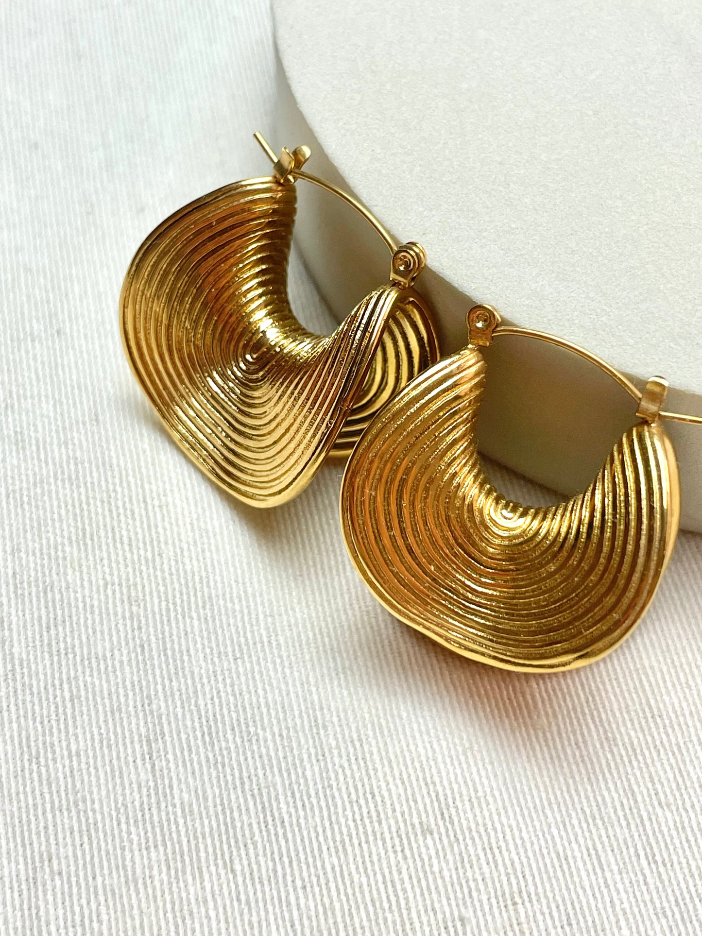 PENDIENTES LOLA