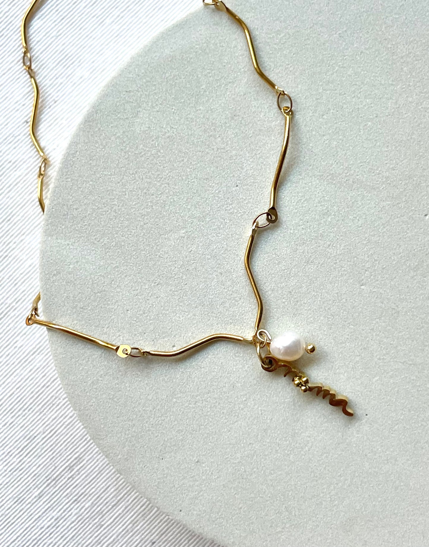 COLLAR PILAR