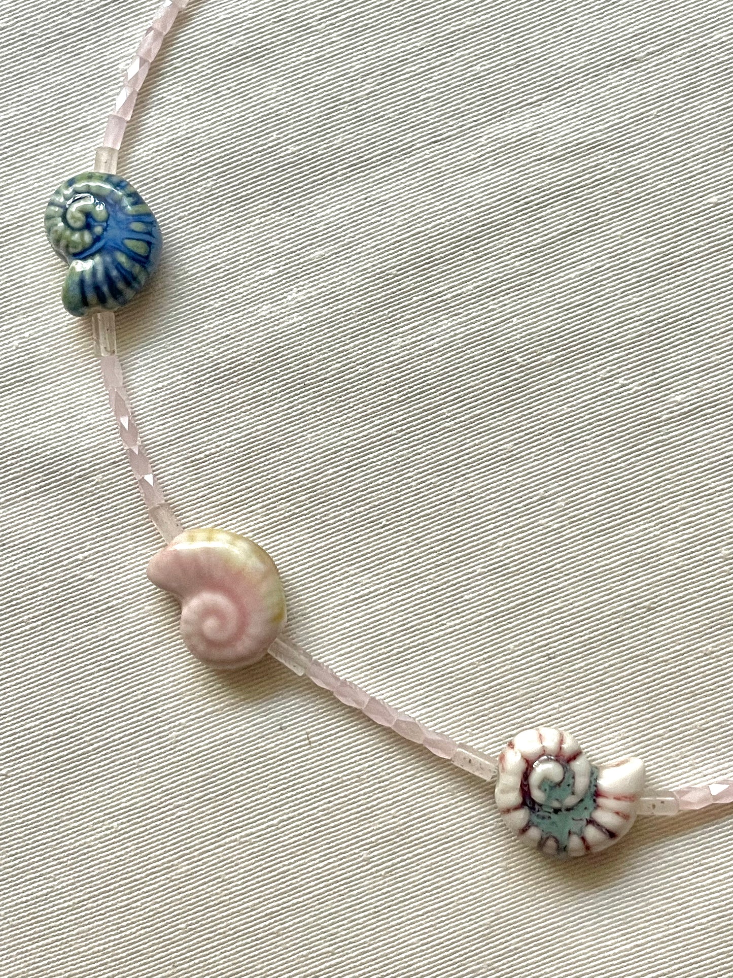 COLLAR VIOLETA