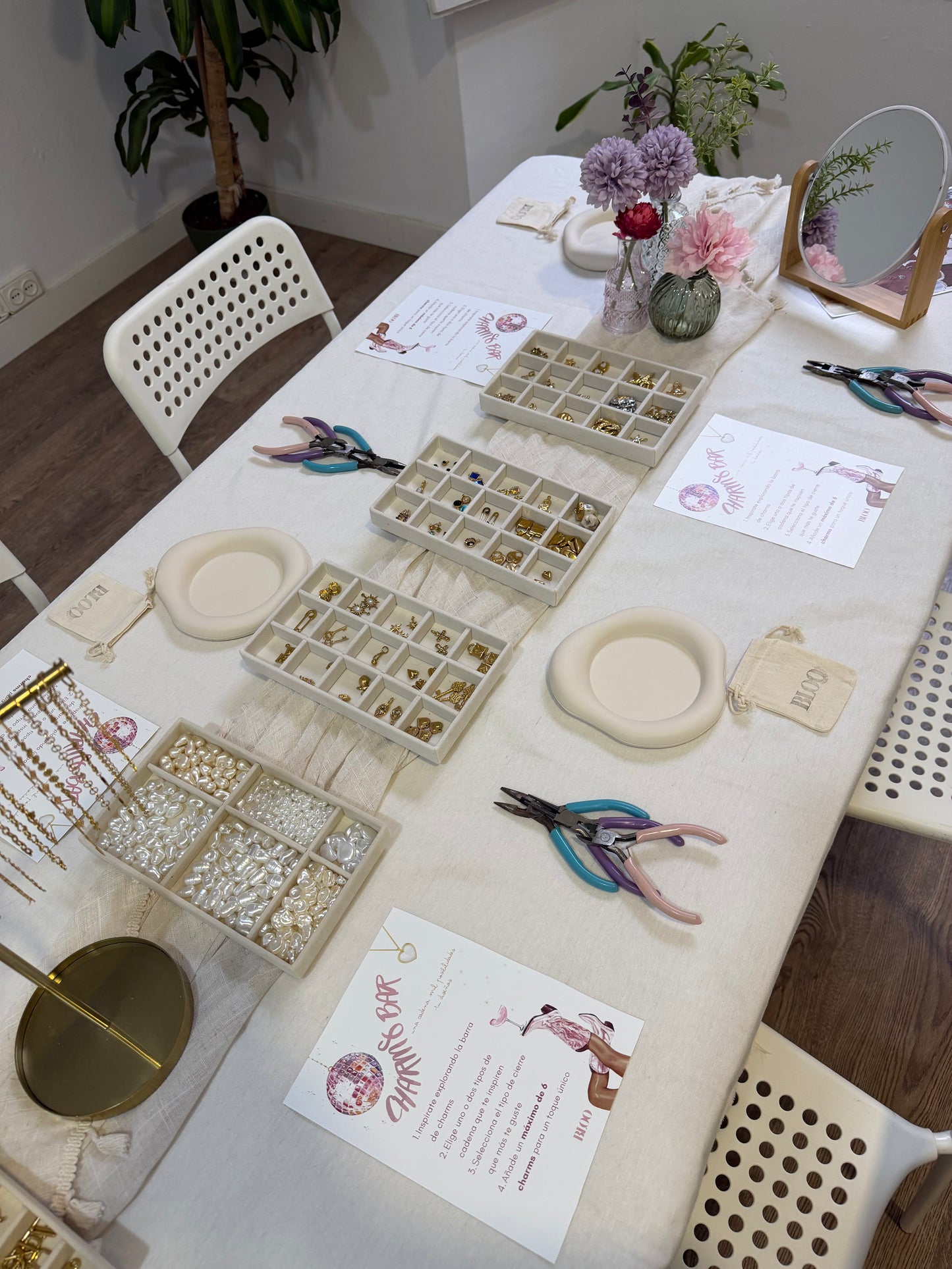 Taller: CHARMS BAR - Málaga - 20 diciembre