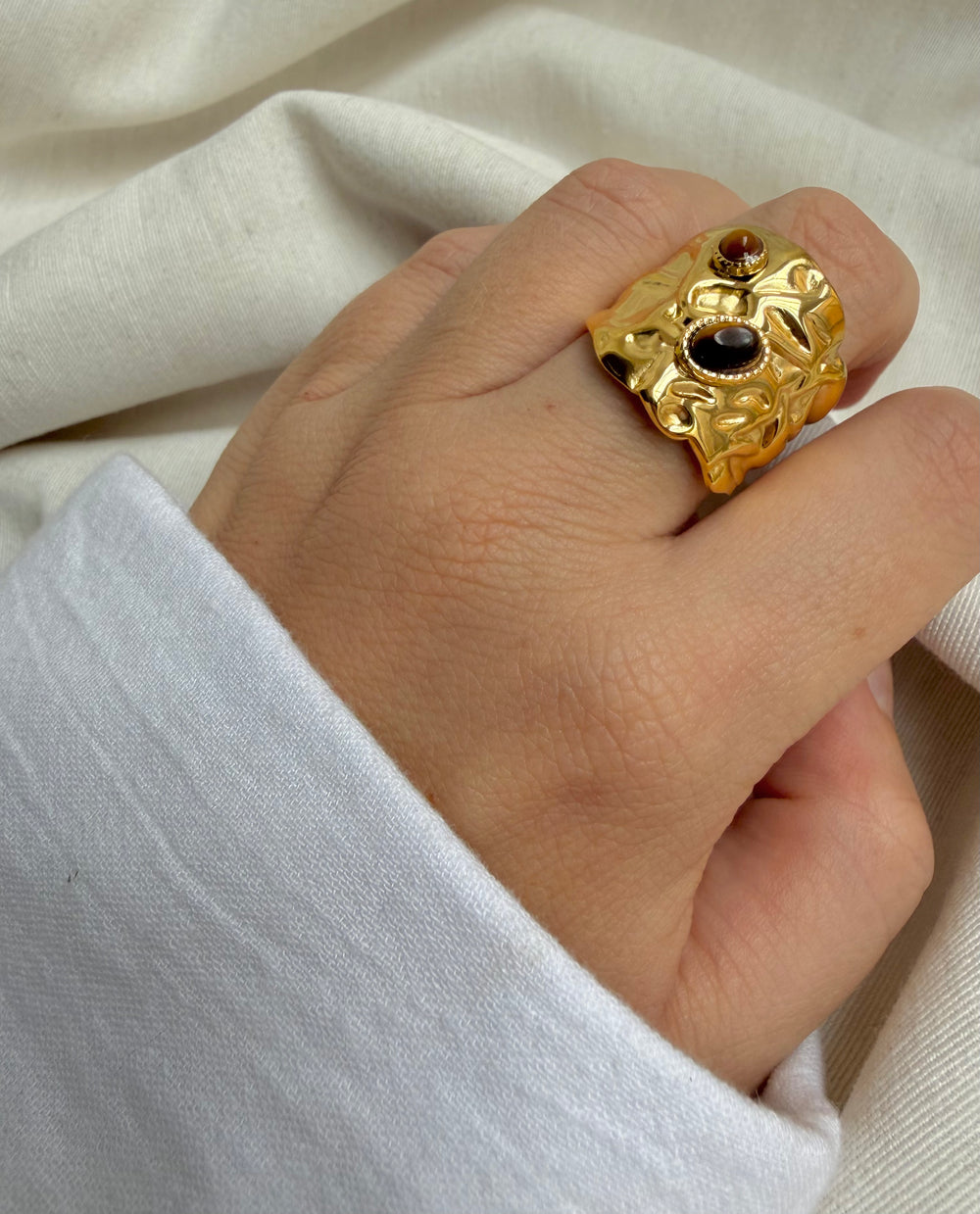 ANILLO SIRA