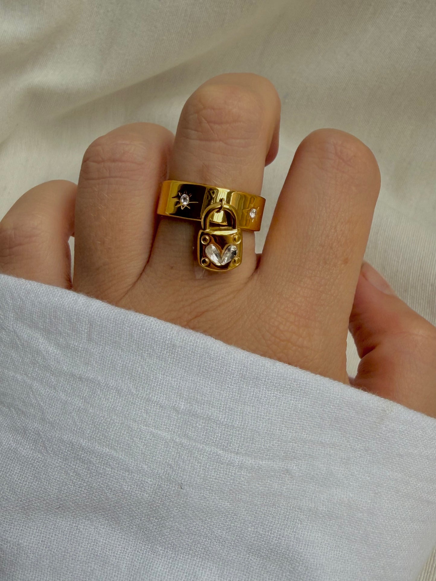 ANILLO MAGDA