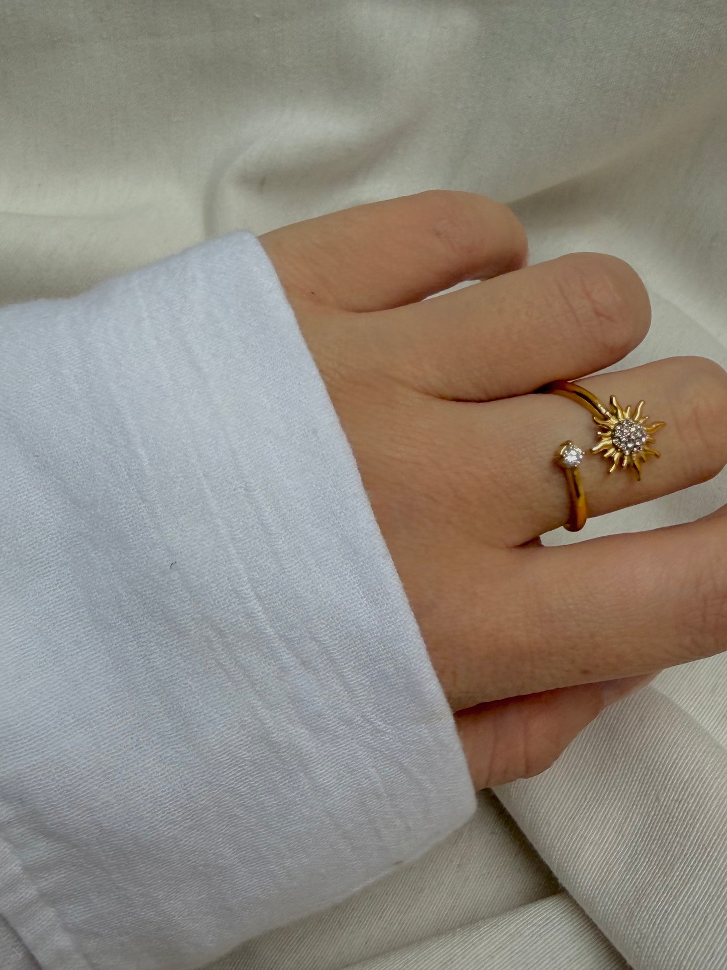 ANILLO KIRA