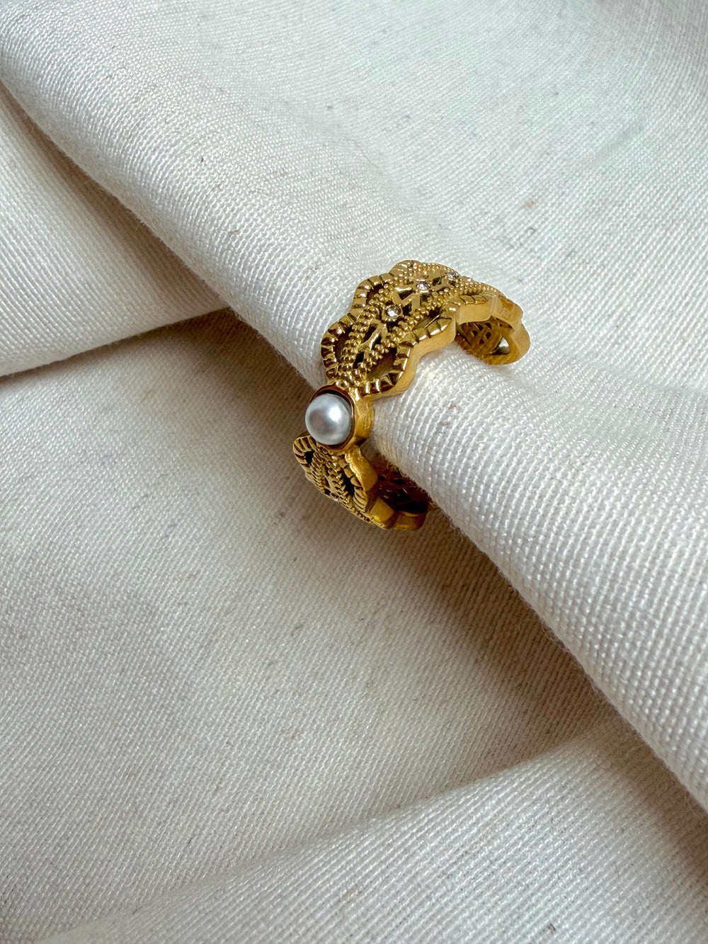 ANILLO BARBARA